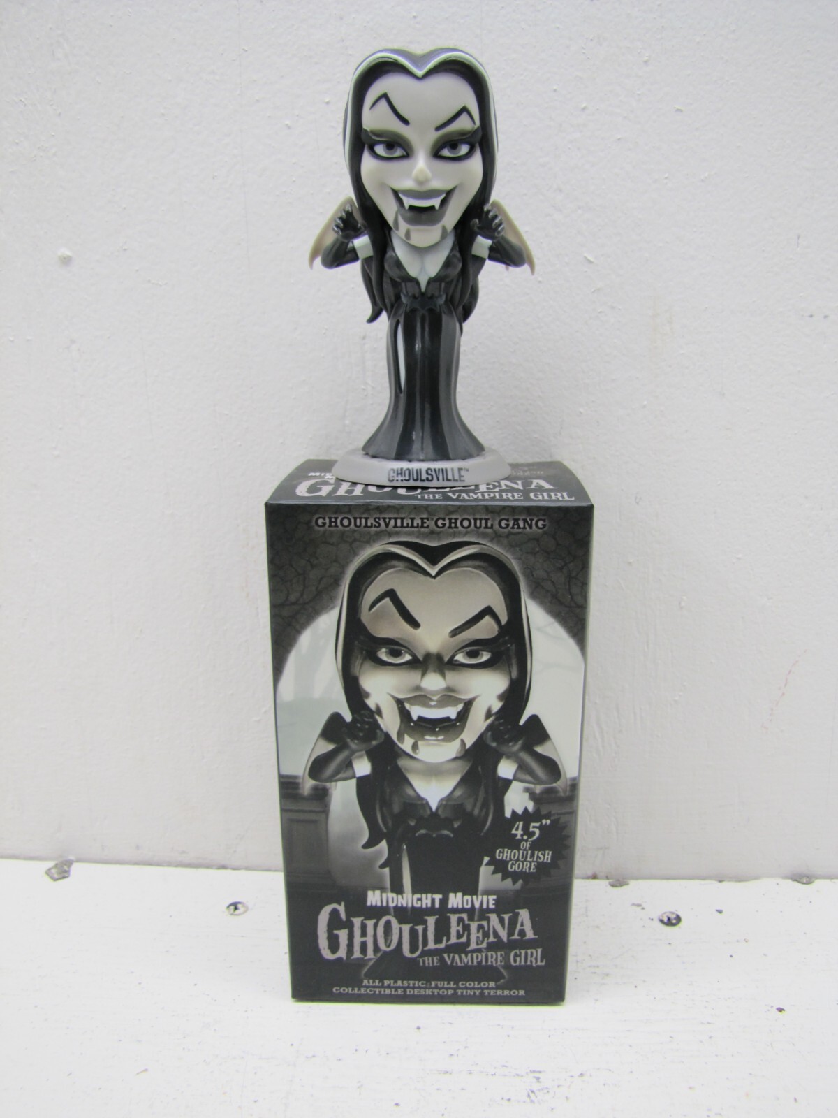 Ghouleena Vampire Girl Midnight Movie edition-Ghoulsville Ghoul Gang  New in box