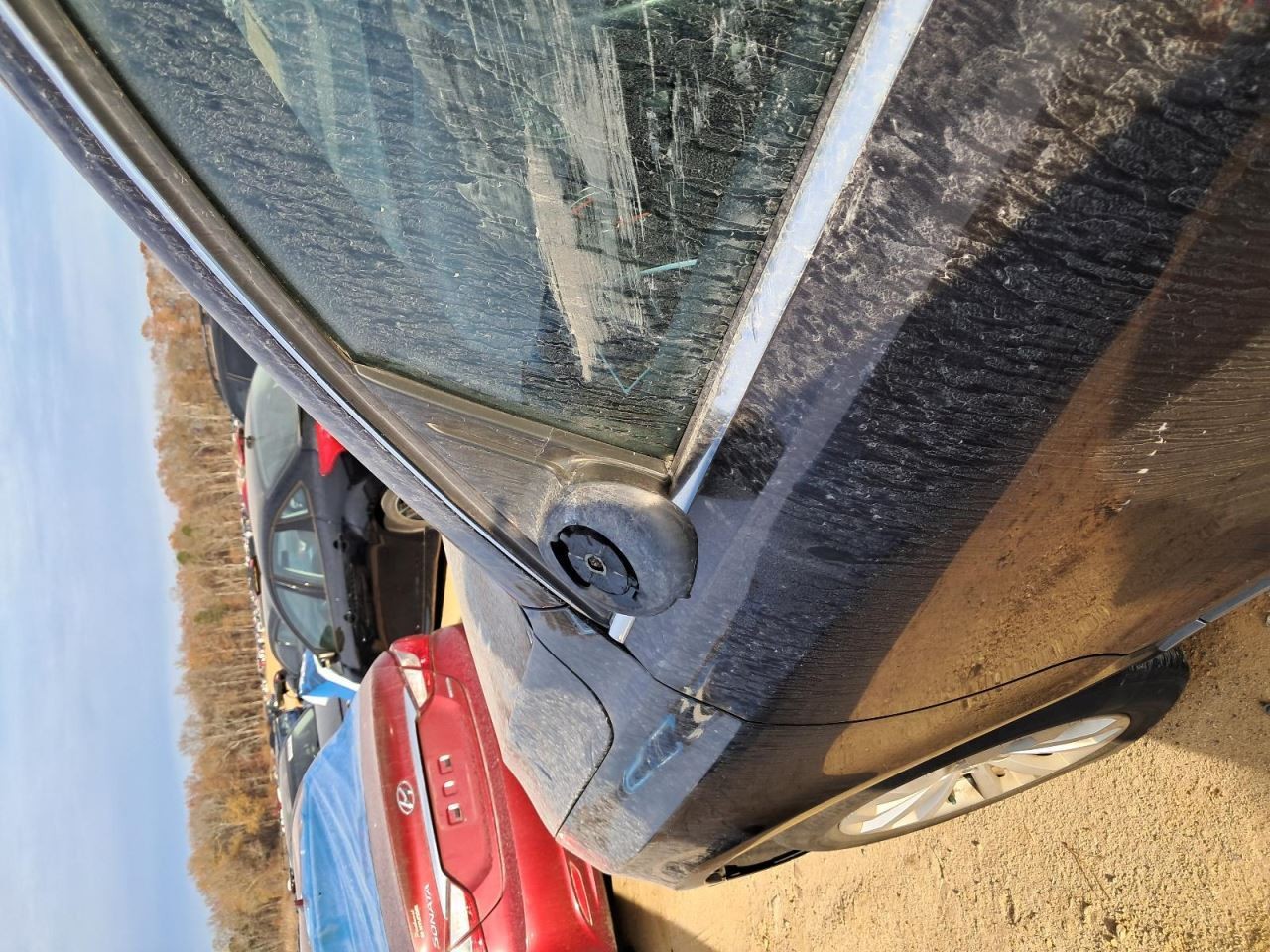 Q5 2013 Glove Box 4874559