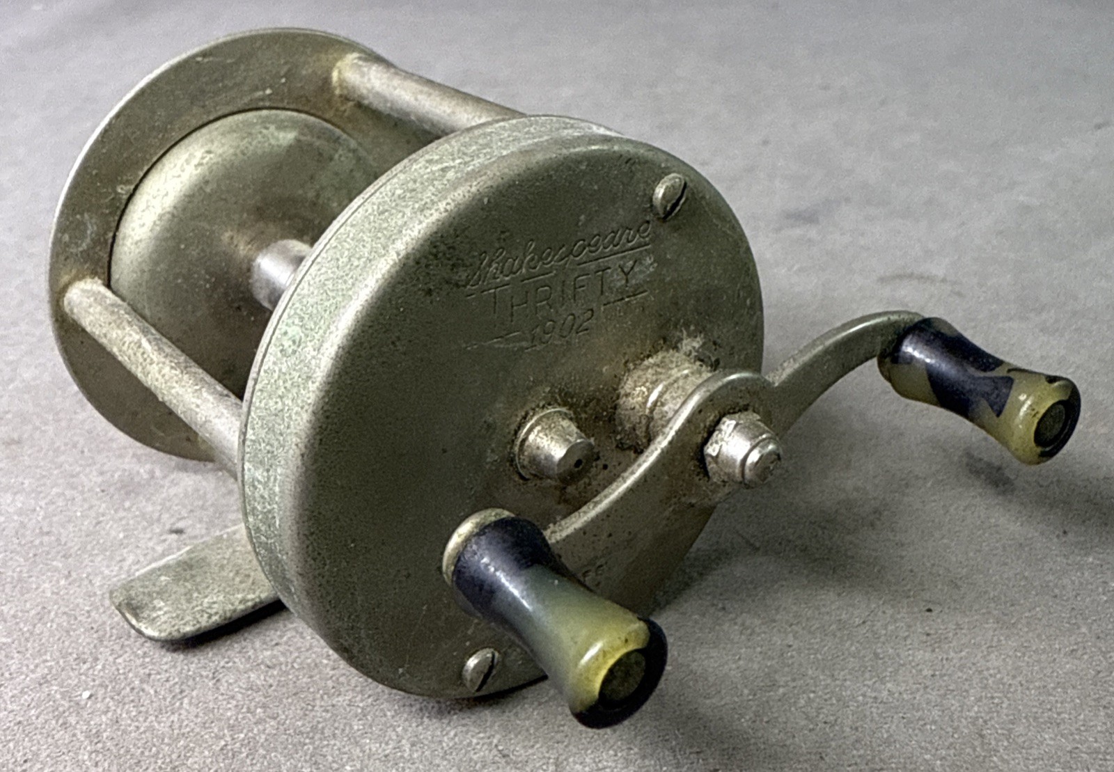 Vintage Shakespeare Thrifty 1902 Model FG Fishing Reel