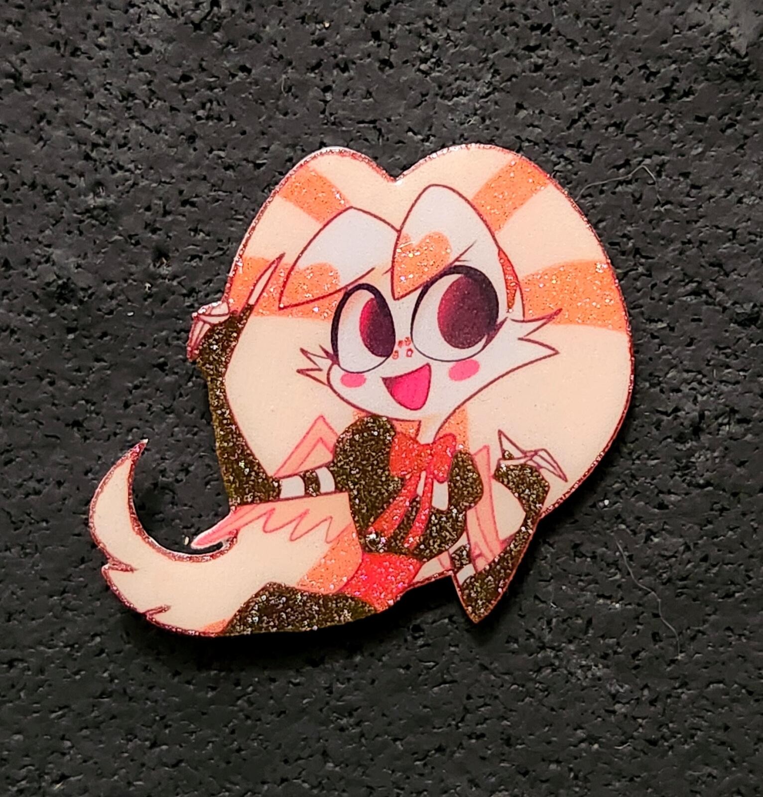 Molly glitter pin - Hazbin Hotel