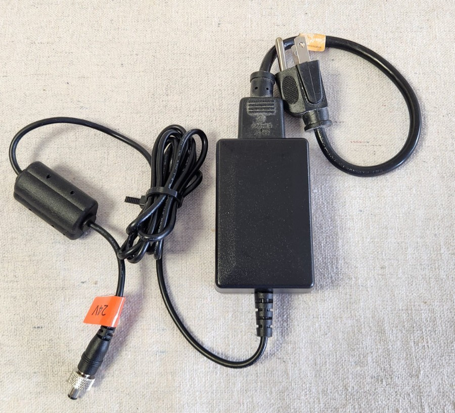 Binary B-540-EXT-230-IR HD Base T Extender, used