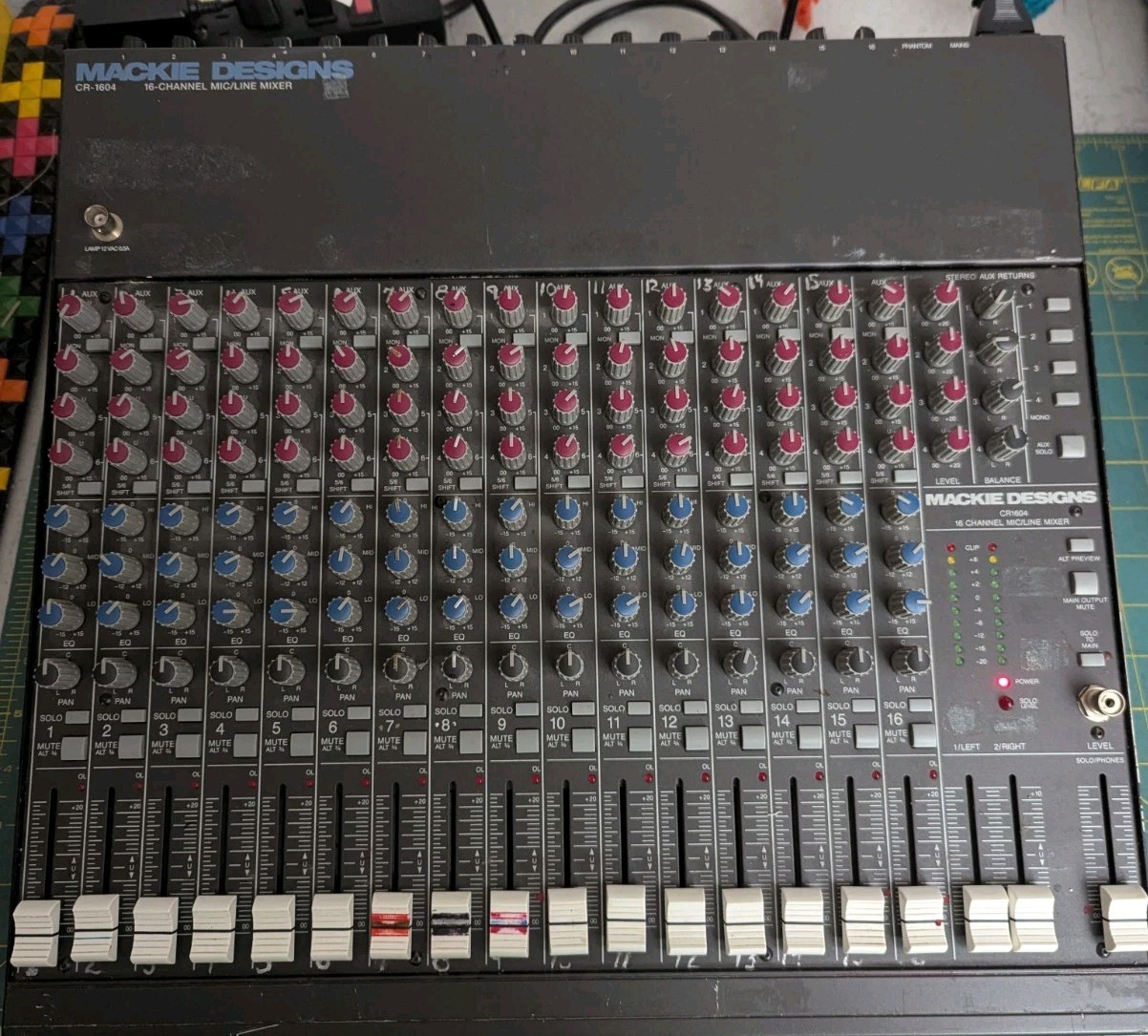Mackie CR-1604 16 Channel Mic/Line Mixer & XLR10 Mic Input Expander (Powers On)
