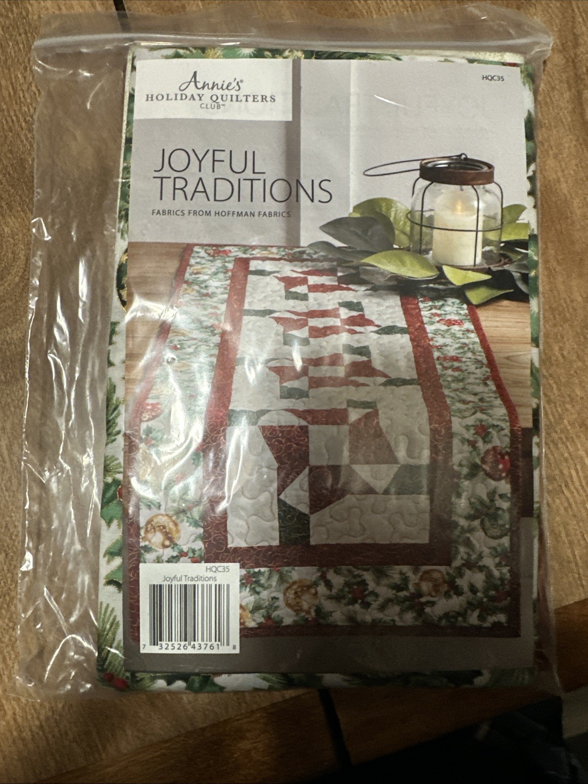 Annie's Holiday Quilters Club Joyful Traditions Table Runner Kit Hoffman Fabrics