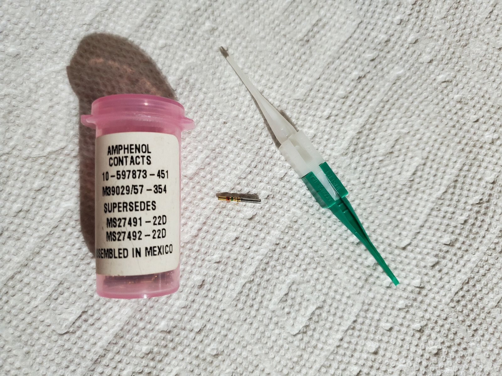 Amphenol M39029/57-354 Contact Pins