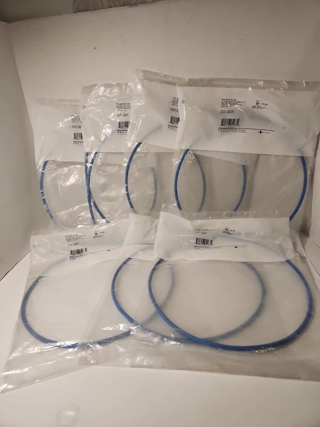 Lot of 7 Siemon MC6-03-06 Patch Cord Blue 3'. Bin142
