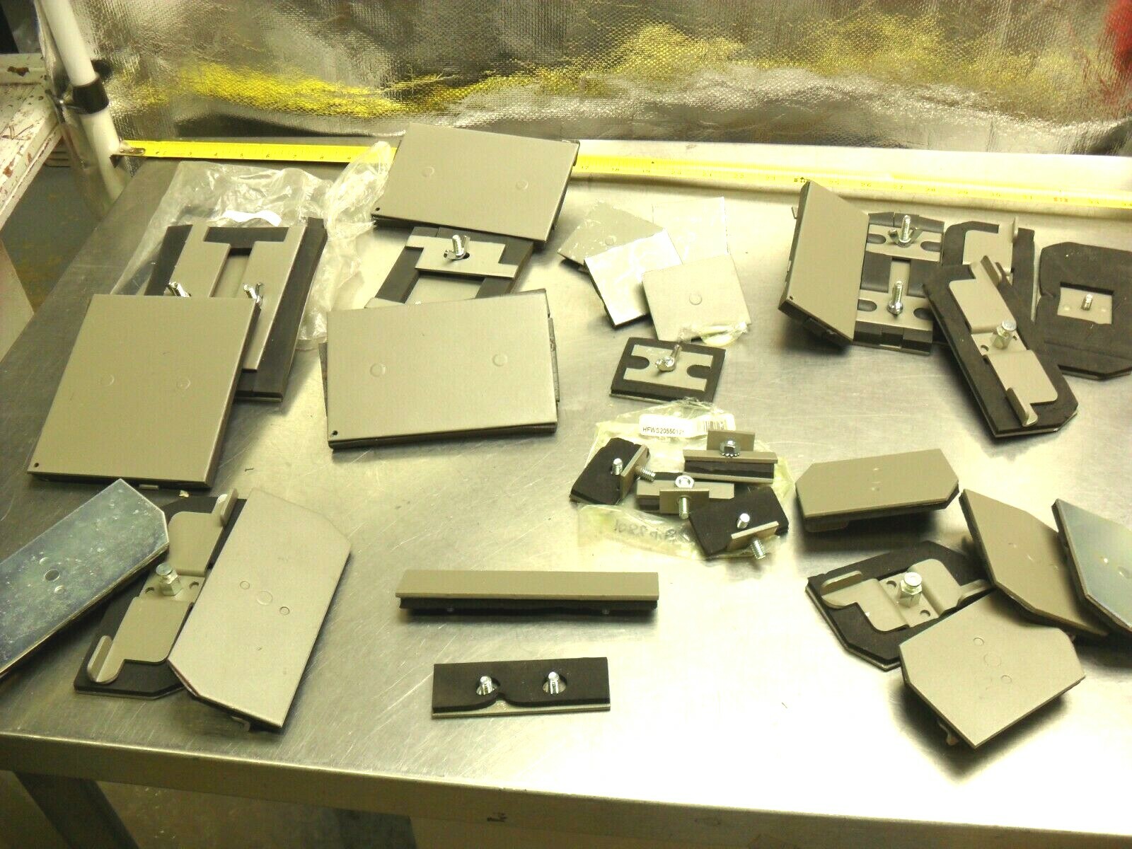 qty 28 - WIEGMANN sealing Plates Mics. Lot Sale rubber plates, different sizes