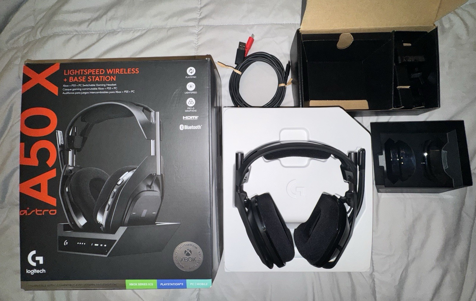 Astro A50X LIGHTSPEED Wireless Gaming Headset + Base Station - ISSUE READ DESC