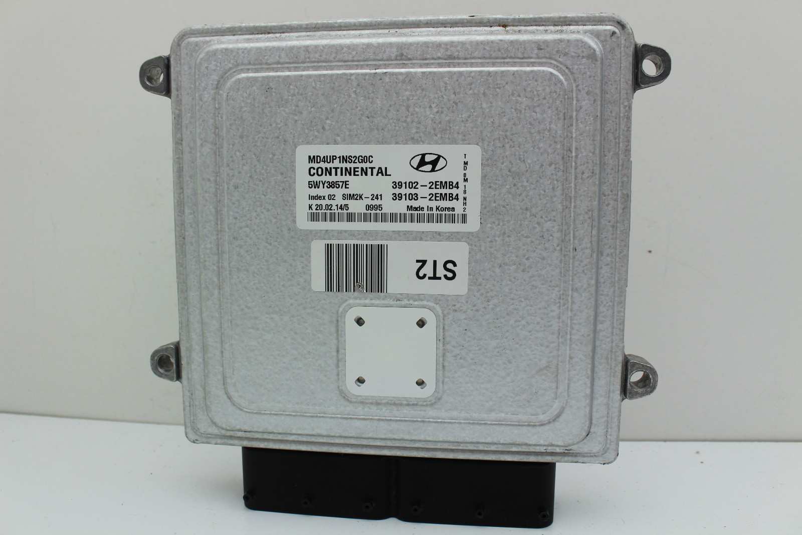 14-16 Hyundai Elantra 39103-2EMB4 Computer Brain Engine Control ECU ECM Module