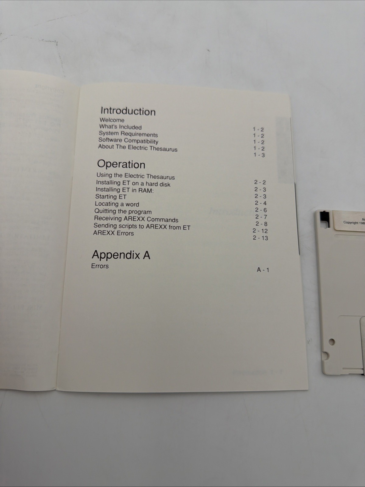 SoftWood Electric Thesaurus v2.0 Commodore Amiga Manual Disk Tested Working