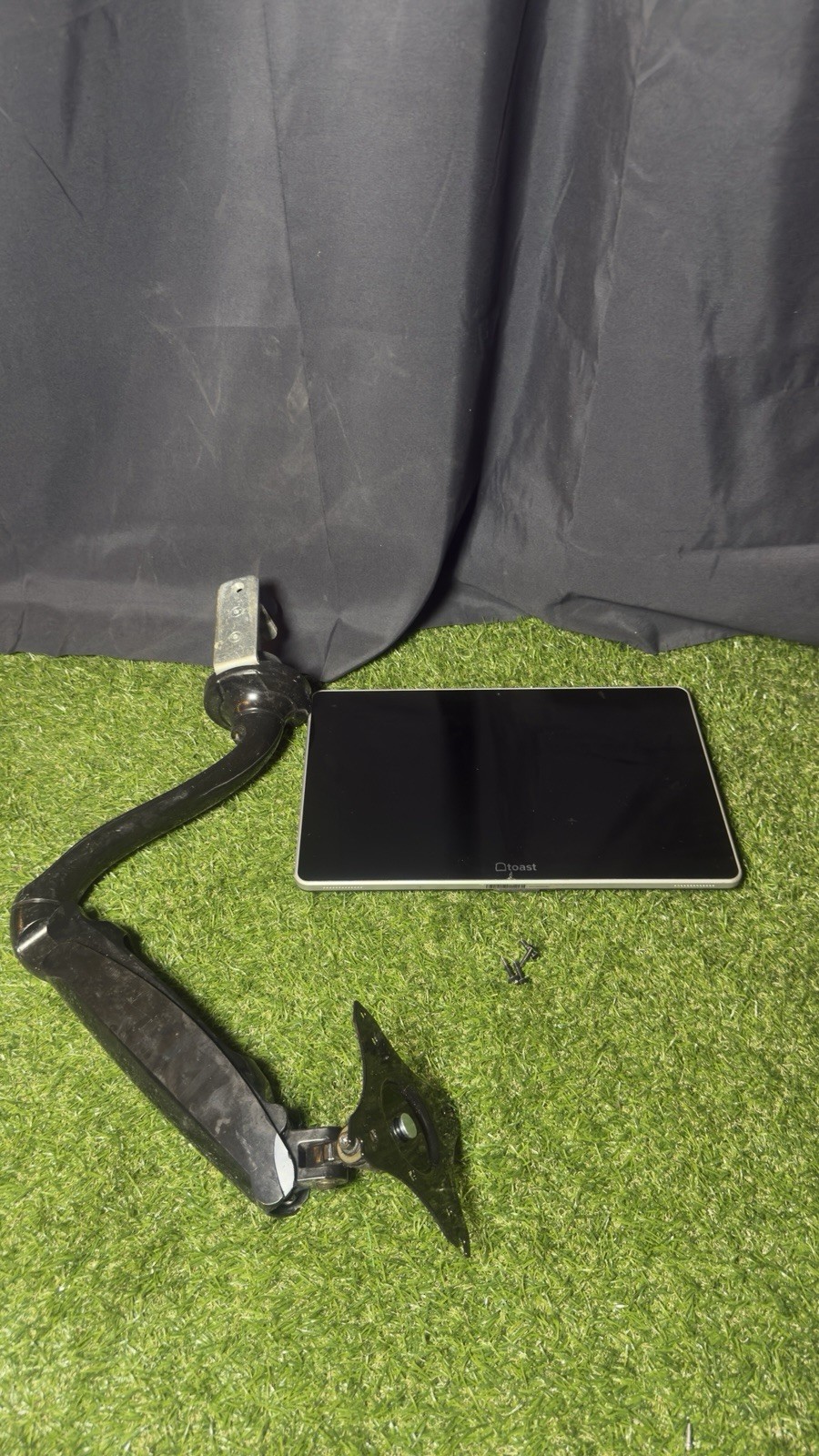 Toast Flex TT204 POS 14" Point Of SaleSystem Single Screen W/arm