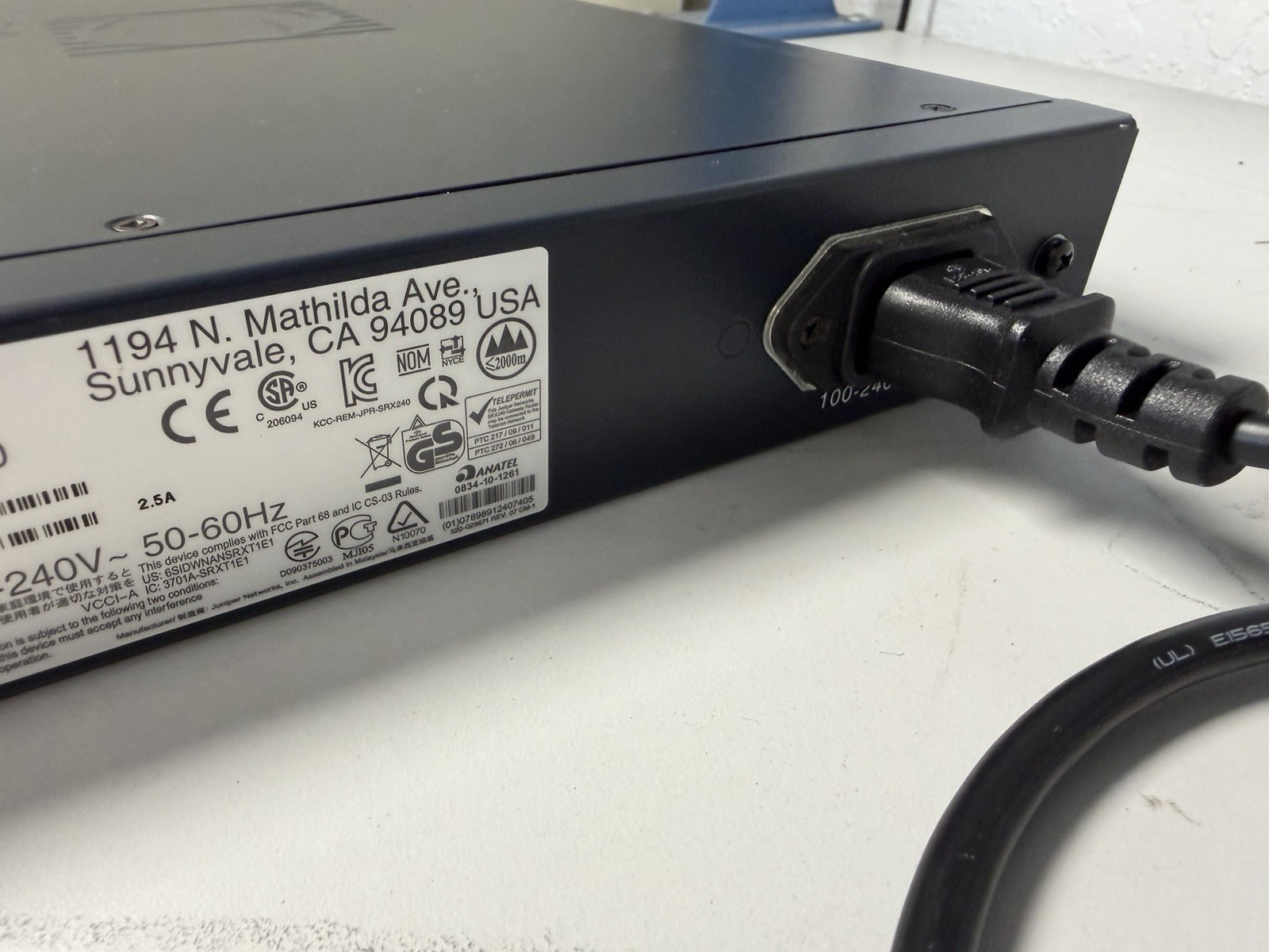 Juniper Networks SRX240H Enterprise OEM Firewall Gateway