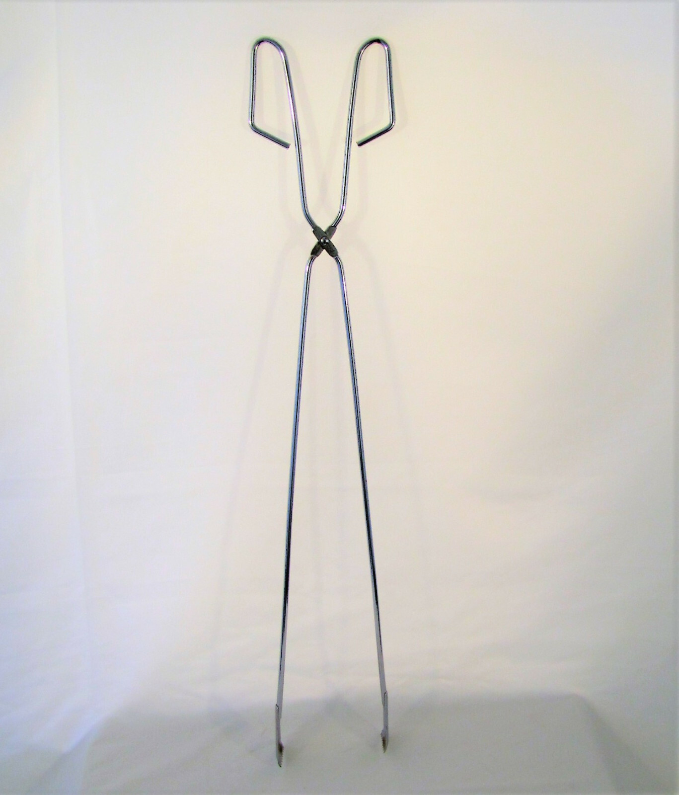 Pickup Tongs Holder For Oven Camp Fire Barbecue Garbage Trash Grabber Tool 22"