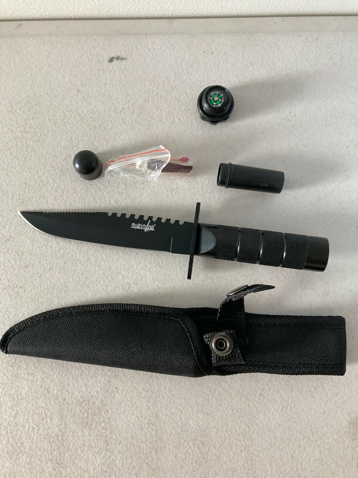 Survivor HK-690