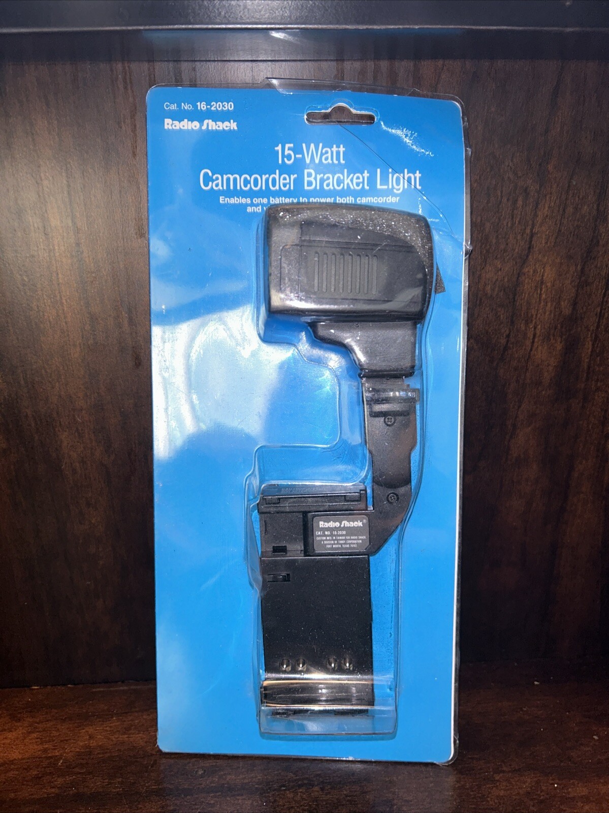 Radio Shack 15-Watt Camcorder Light Bracket Black 16-2030