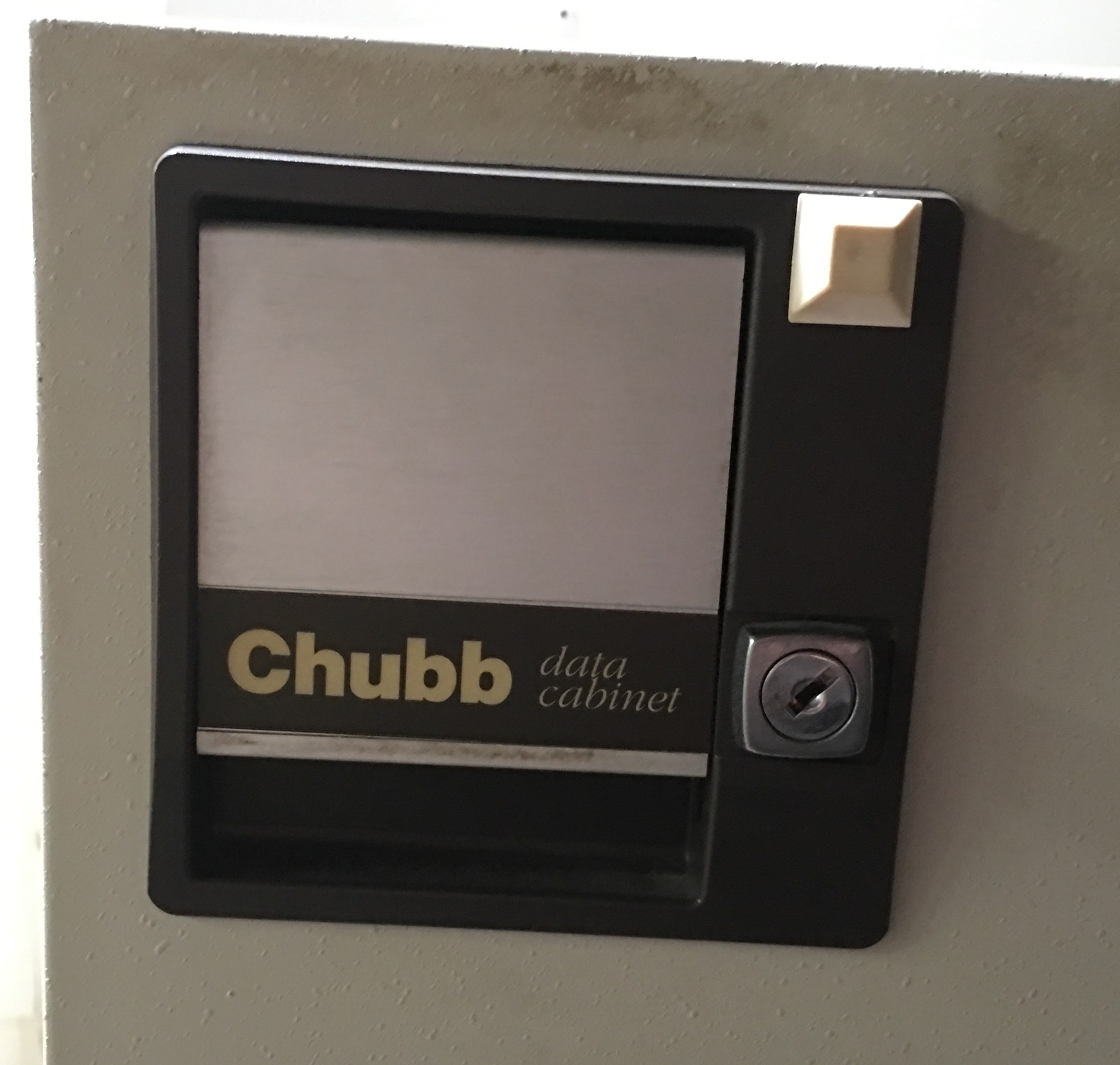 Chubb MEDIA safe for digital storage - fire safe - Make Offer