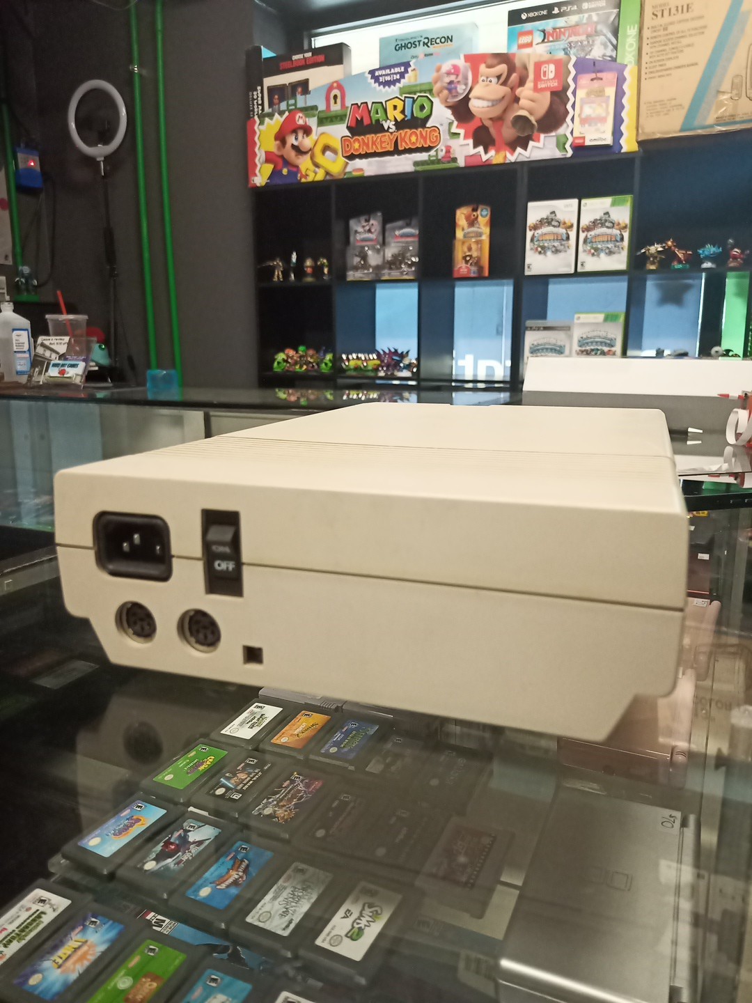 Vintage Commodore 1571 Floppy Disk Drive - Tested to Power On