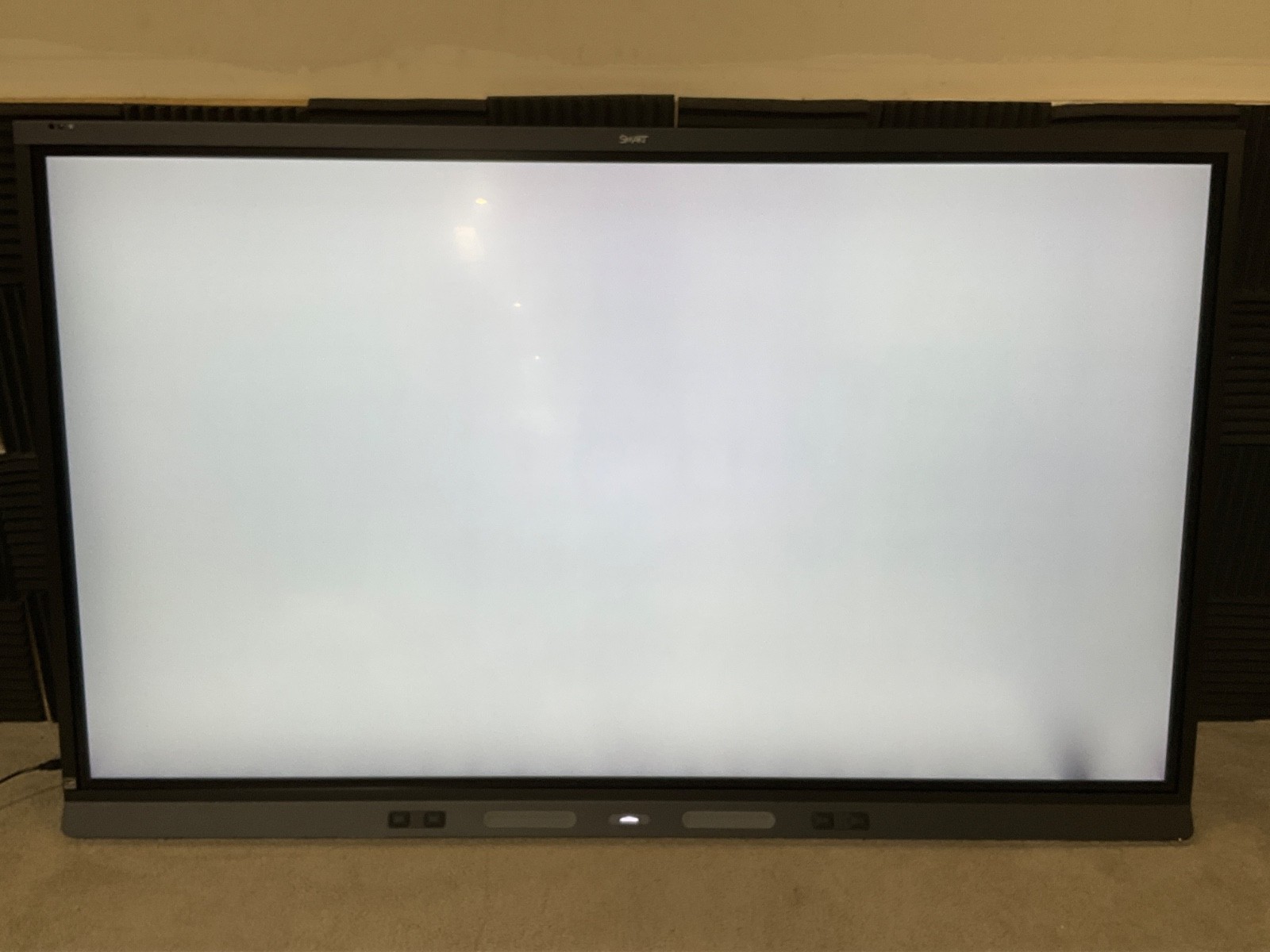 Smart Technologies Board 6086S Pro 86 Touchscreen Display 4K SBID-6086S-P