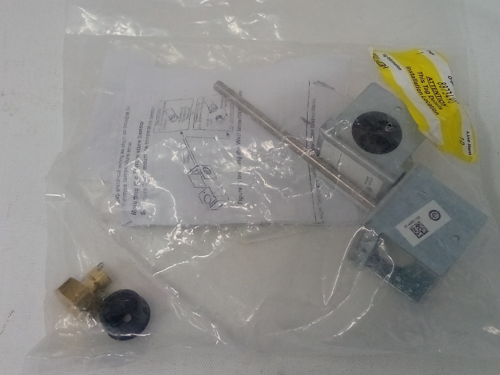 Duct Probe or Well Insertion Temperature Sensor TE-6300M Series