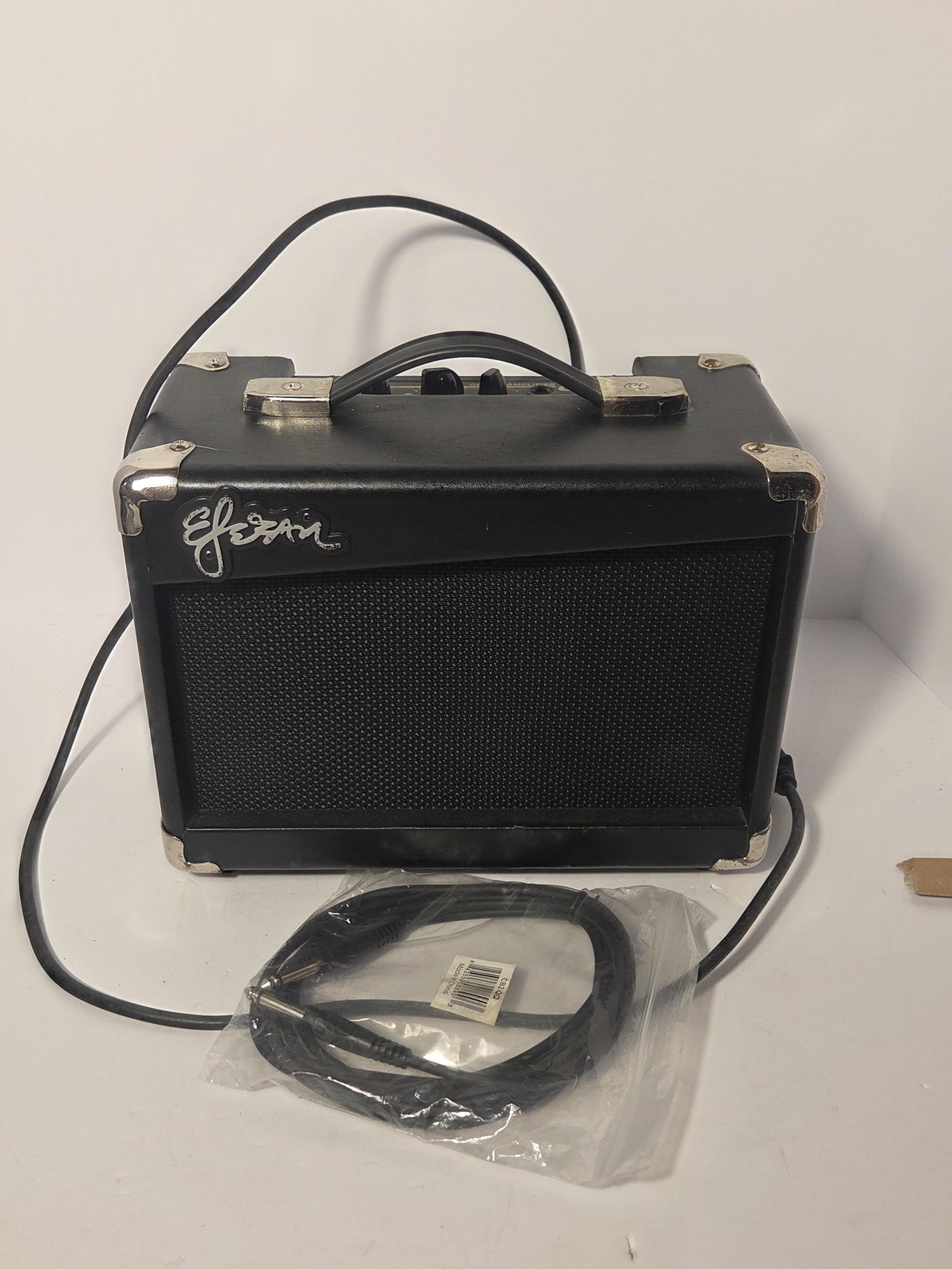 Esteban G-10 12W Solid State Combo Guitar Amplifier Black Practice Amp W Cable