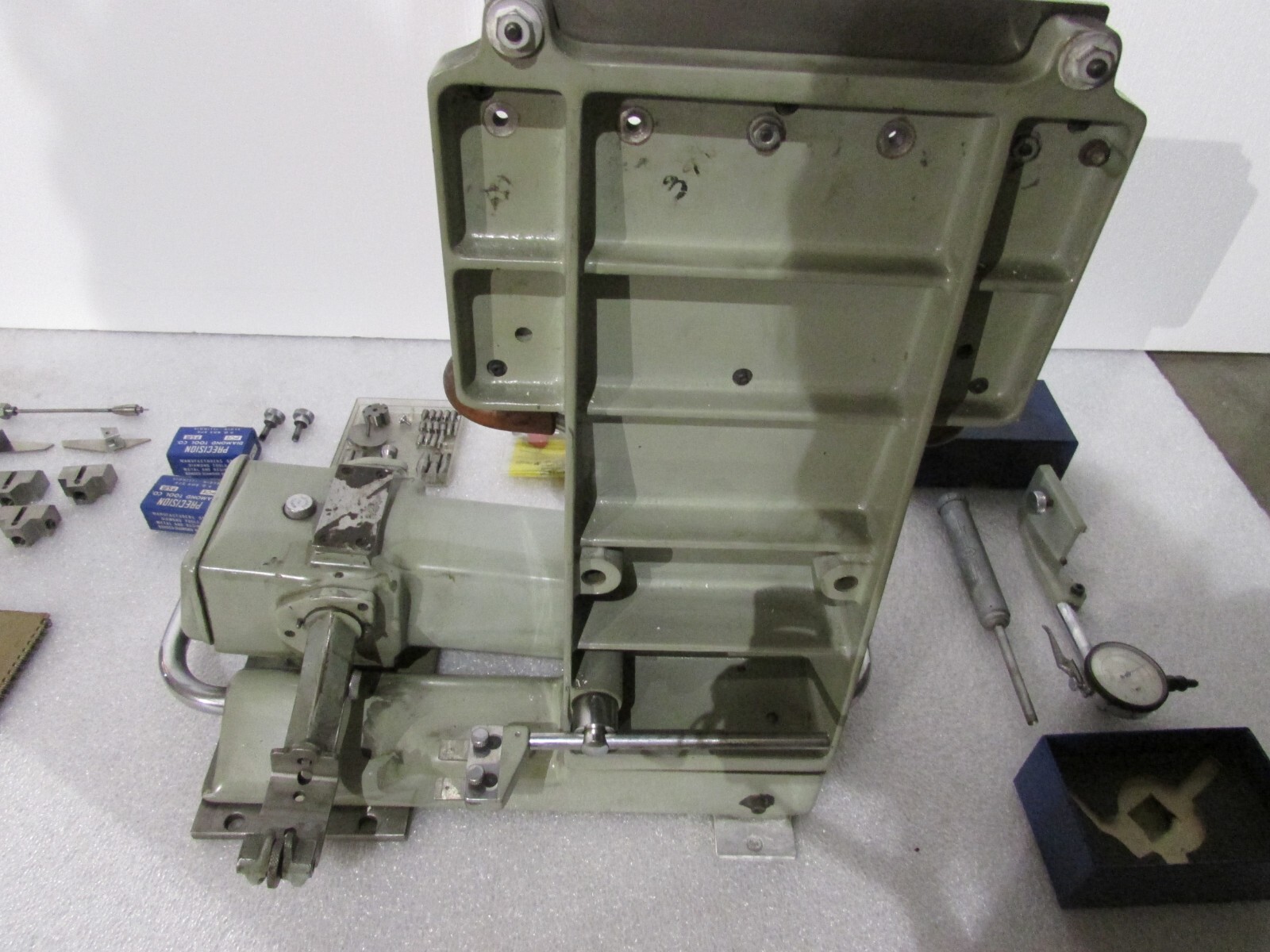 Pratt & Whitney Diaform Surface Grinding Wheel Forming Attachment with Tooling
