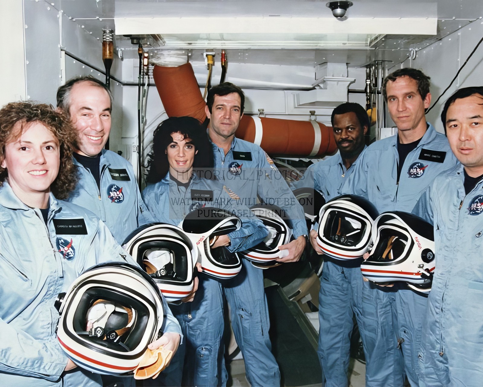 STS-51L FLIGHT CREW CHALLENGER SHUTTLE EXPLOSION TRAGEDY 8X10 PHOTO REPRINT