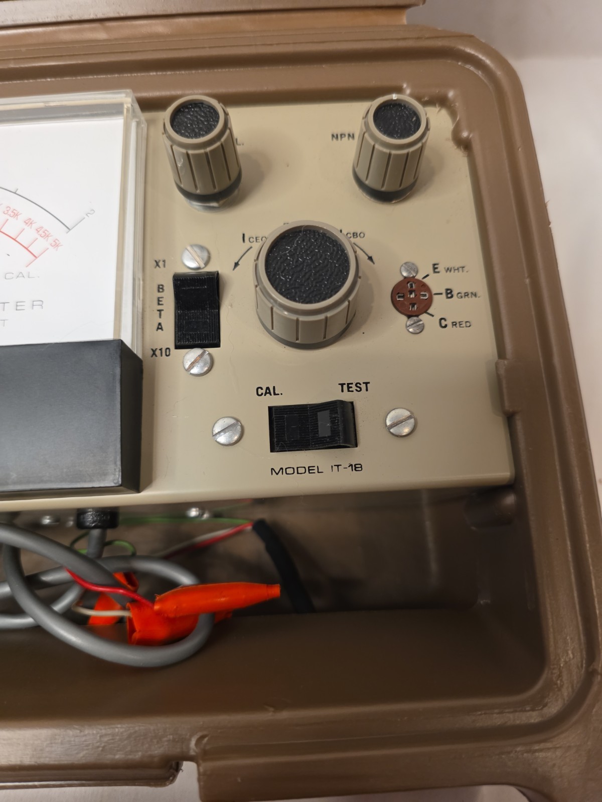 Vintage Heathkit Transistor Checker Model IT-18 Tested Excellent