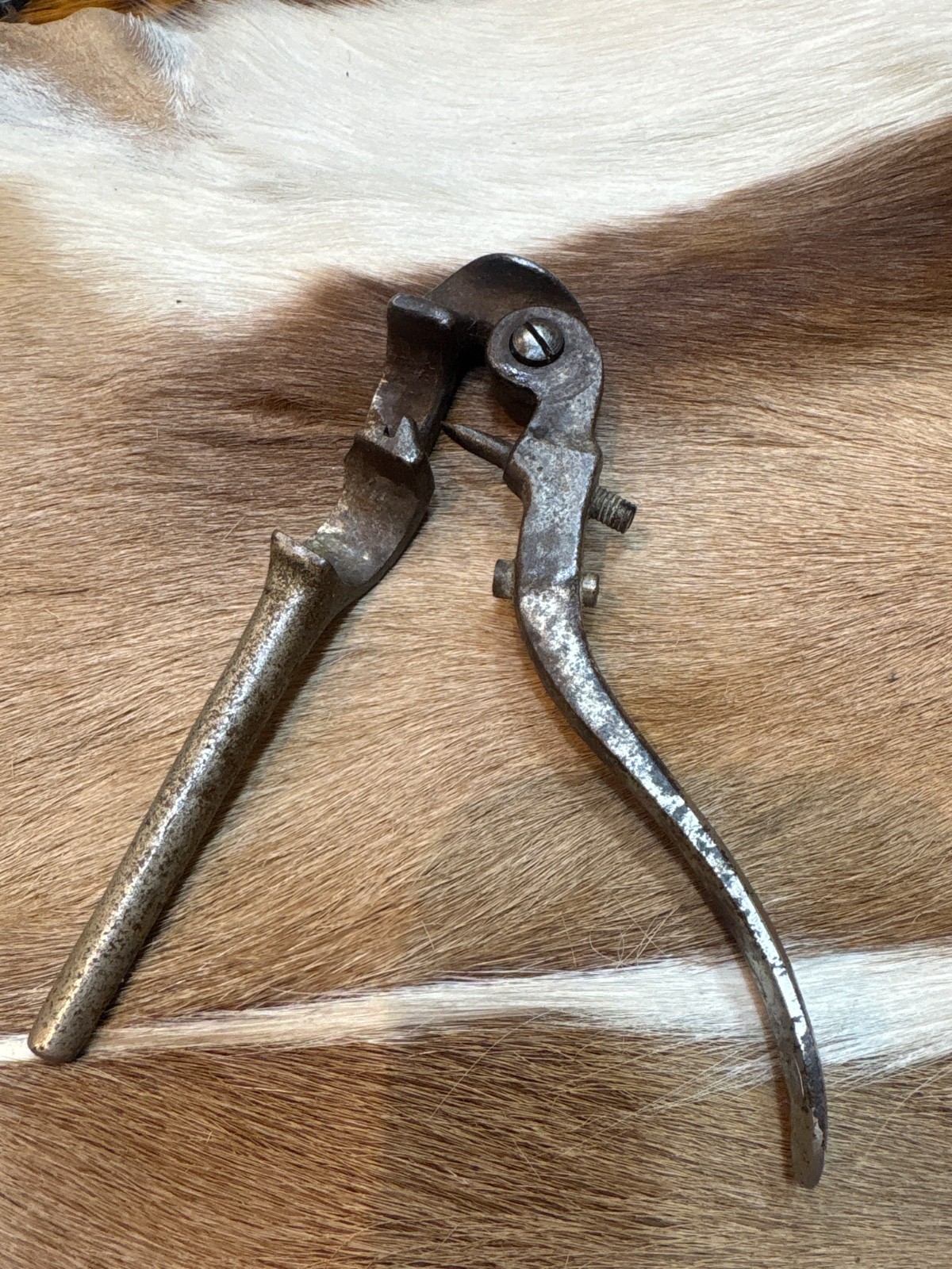 VINTAGE Shotshell 12 gauge De-Capping Reloading Tool.