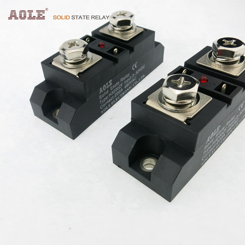 200A 工業用グレード モジュール ソリッドステートリレー H3200ZF 3-32VDC 搭載、アウト 24-480VAC-