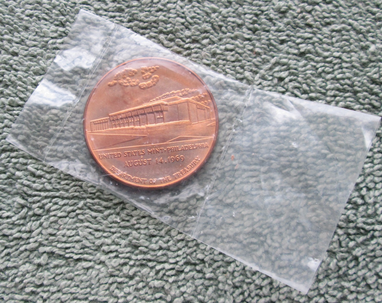 US Mint-Philadelphia August 14, 1969 Department of the Treasury Medal