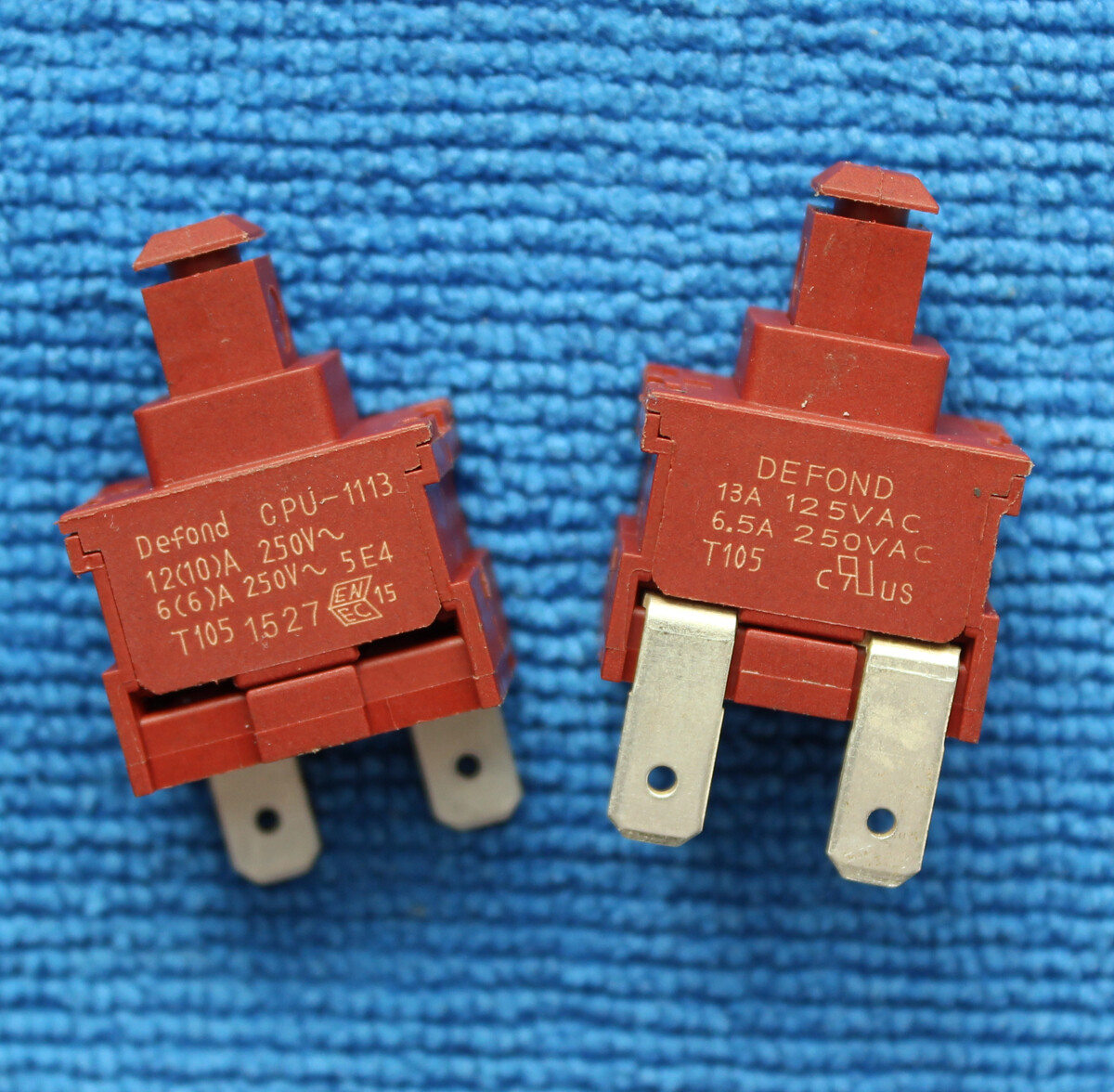 1pcs CPU-1113 Power ON OFF Switch Push Botton 2 Pin 13/6.5A 125/250V