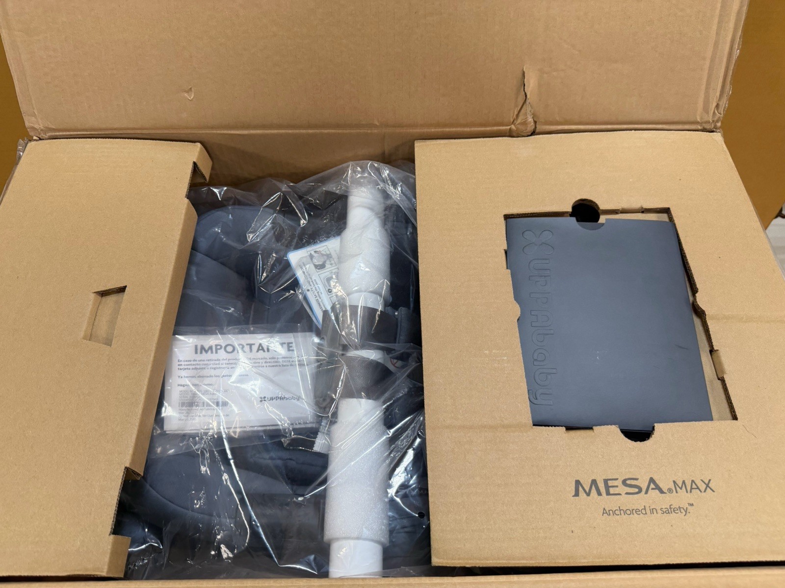 UPPAbaby Mesa Max Infant Car Seat/ Base Load Leg & Robust Infant Insert Gregory