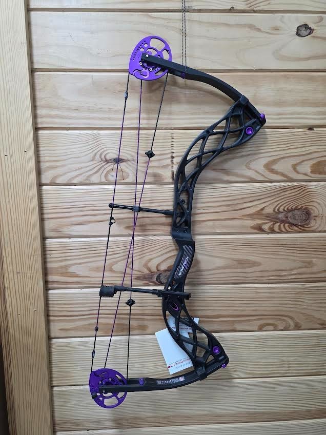 BOWTECH Carbon Rose LH Compound bow