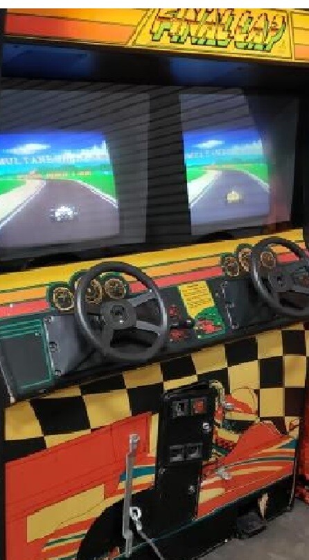 FINAL LAP ARCADE MACHINE by NAMCO 1987 (Excellent Condition) *RARE*