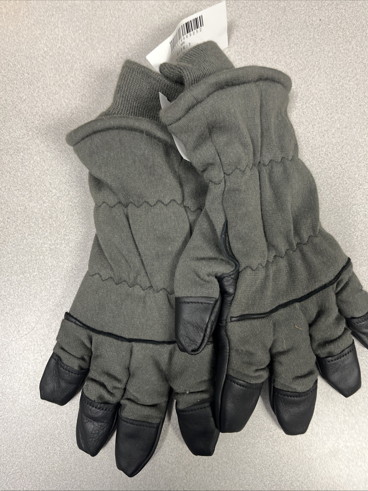 NWT, Gloves, Intermediate Flyer’s HAU-15P, Foliage Green, Size: 7   I/87