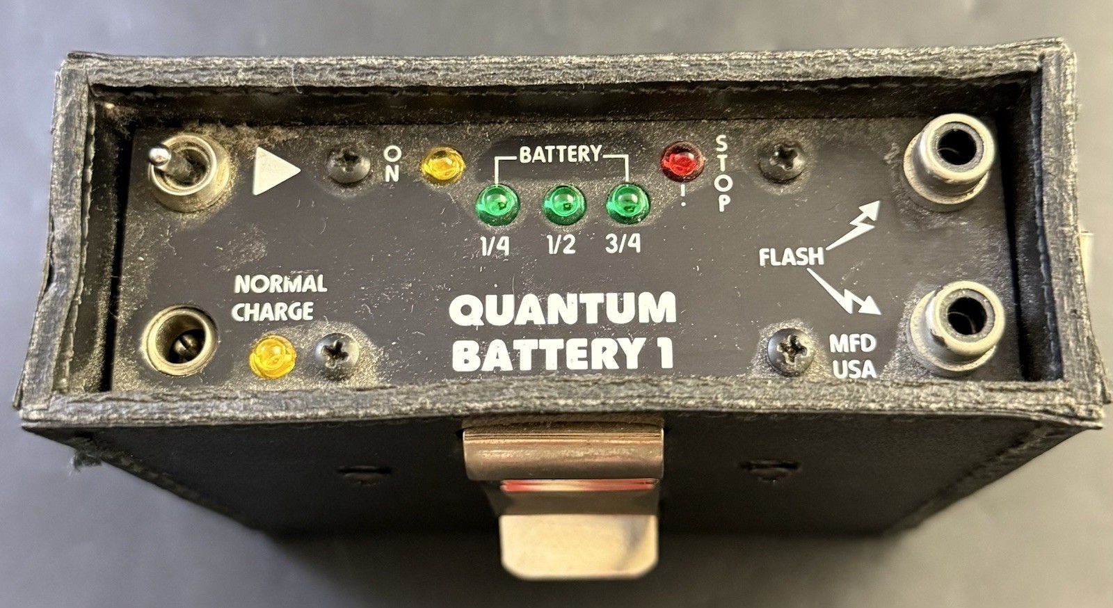 Quantum Instruments Quantum Battery 1 - Turns On Va9