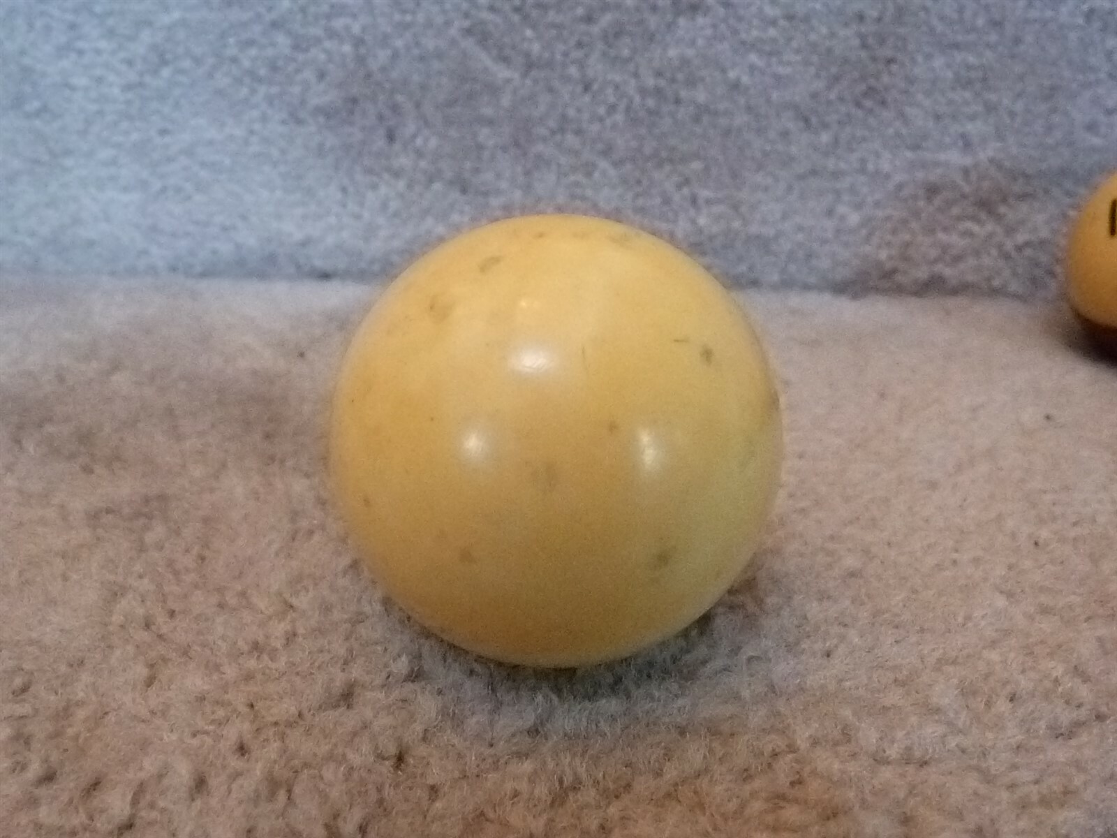 VINTAGE Snooker Billiard REPLACEMENT 2.25" WHITE CUE Ball