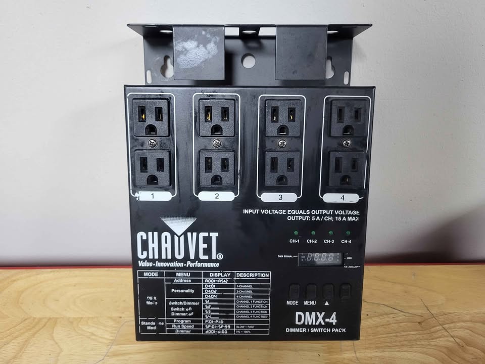 Chauvet LED Lighting Dimmer Relay 4 Way Switch / DMX4