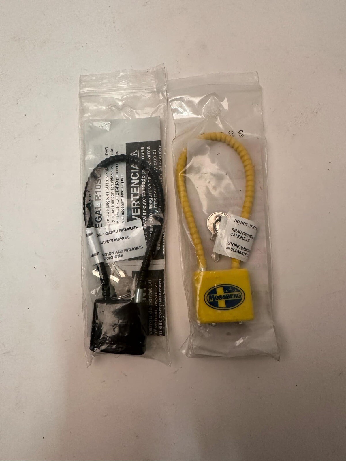 Firearm Gun Locks Lot of 2 - 1 MOSSBERG 1 Unknown