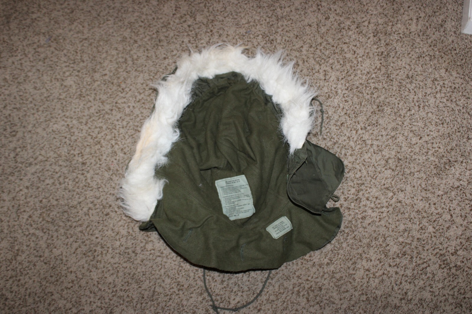 Vintage Extreme Cold Weather Fishtail Parka HOOD with Synthetic Fur Ruff OG-107