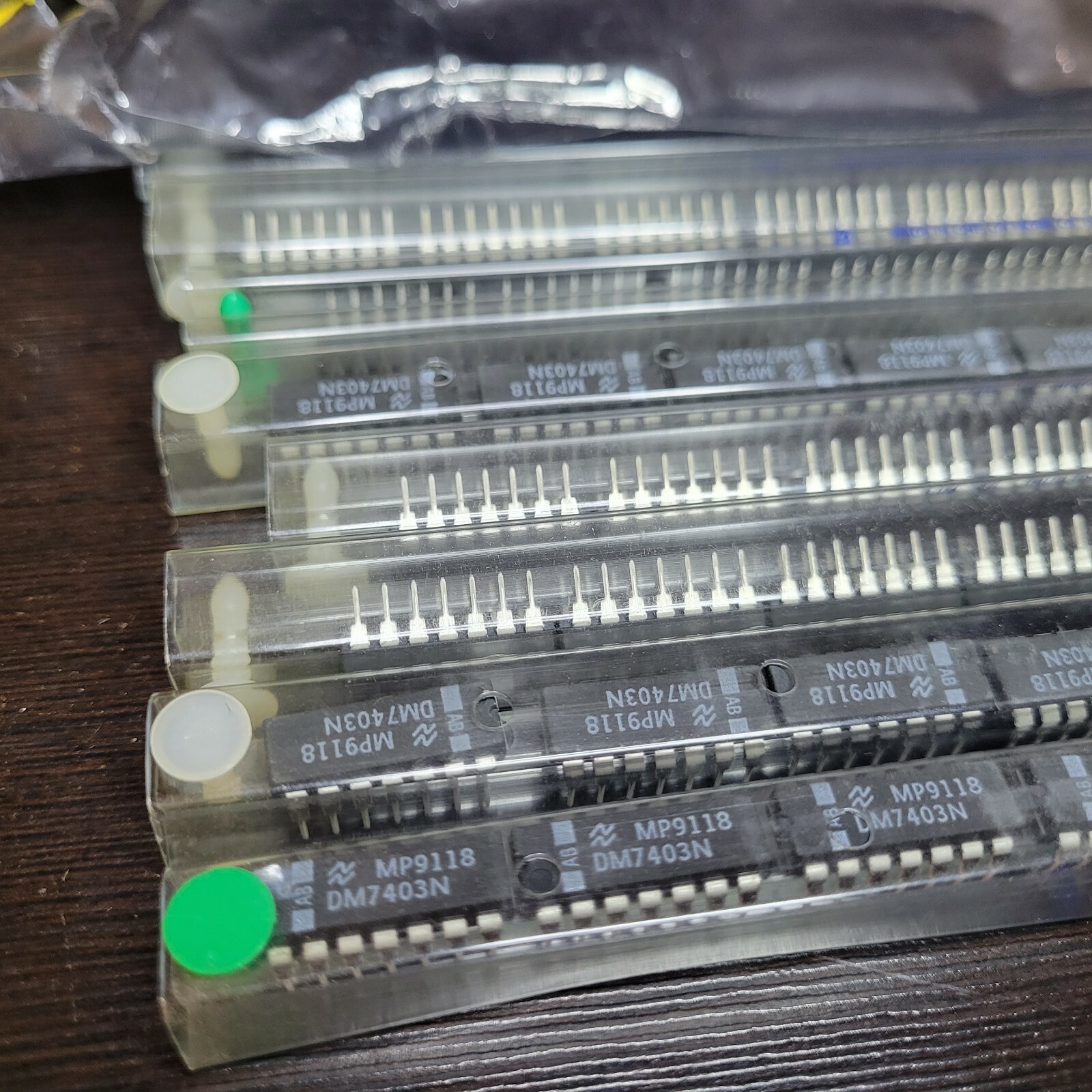 (25PCS) NATIONAL DM7403N 14-Pin Dip Original IC New FACTORY TUBES VINTAGE $29