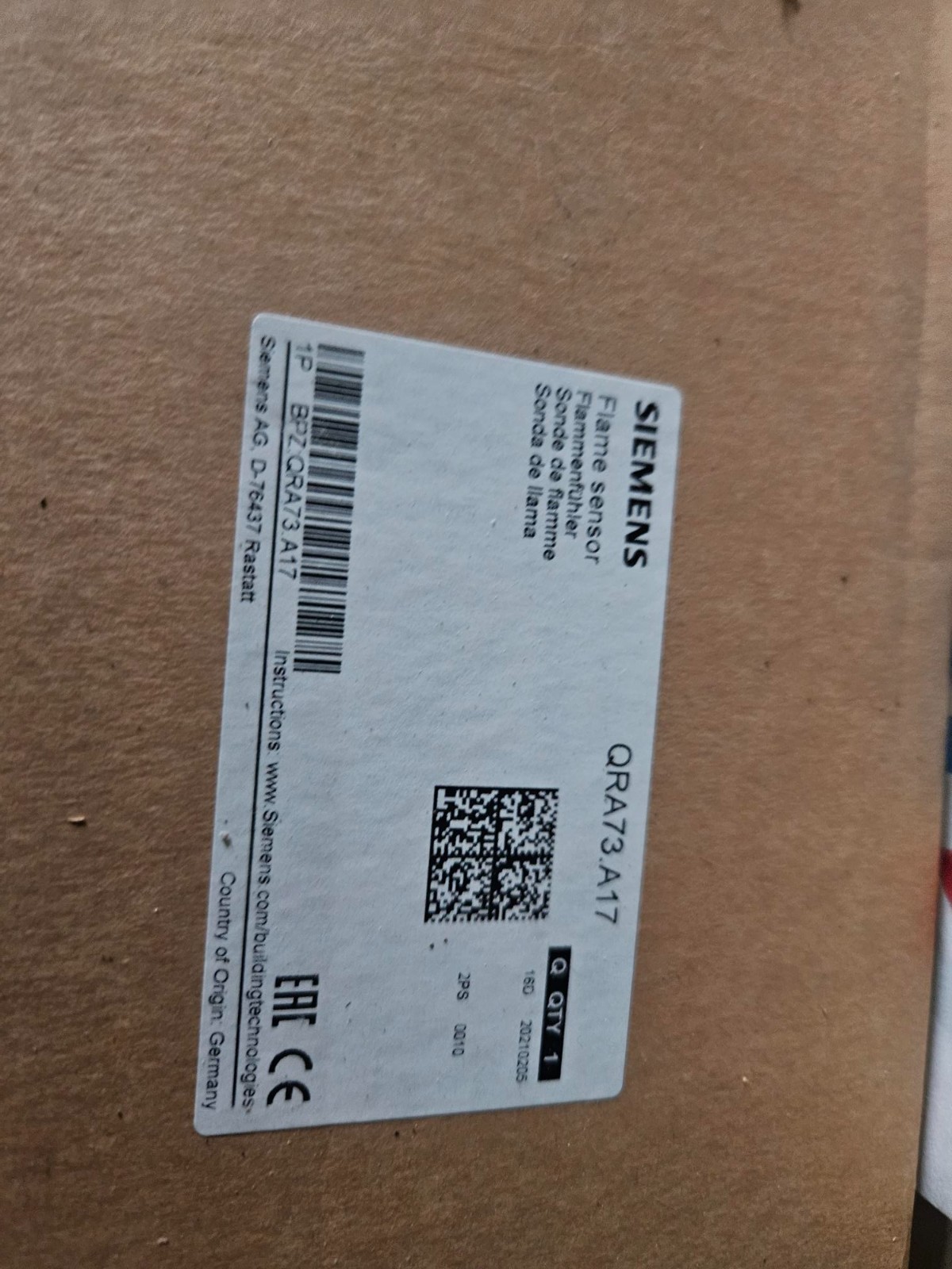 Siemens QRA73.A17 UV Flame Detector 110V