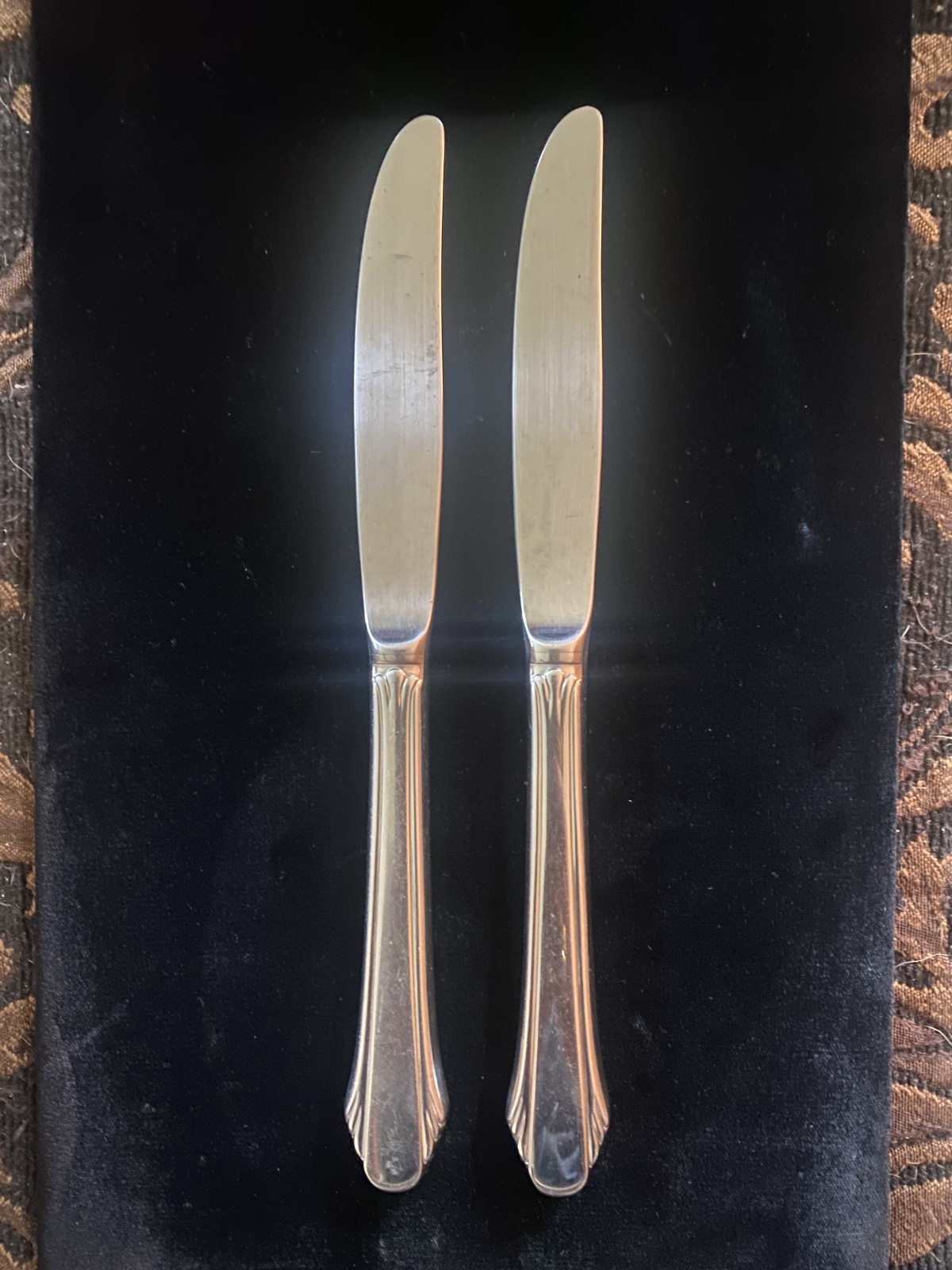 Gorham Calais Stainless Silverware 18/8 - 2 Dinner Knives Flatware Japan Retired