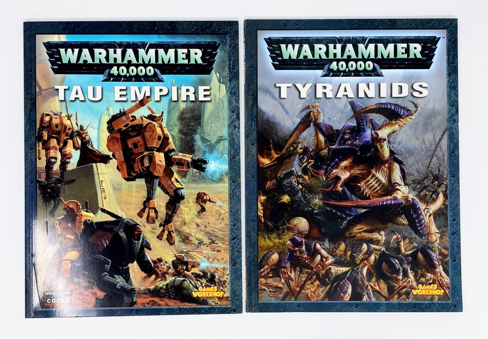Warhammer 40k: 4th Edition Book Lot - Codex Tyranids vs Codex Tau Army VG GW
