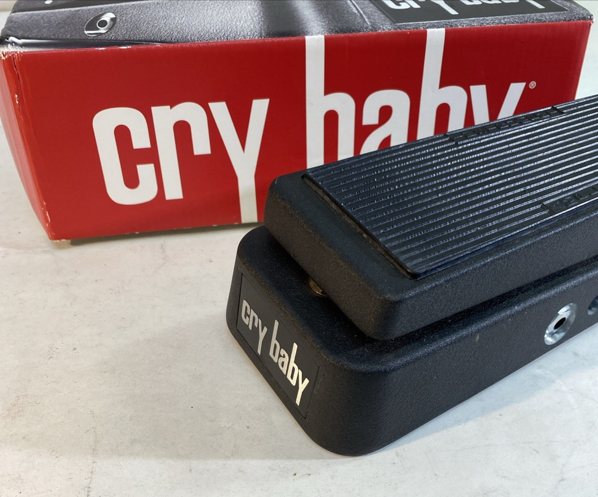 Dunlop GCB95 Cry Baby Wah Guitar Effects Pedal OPEN BOX