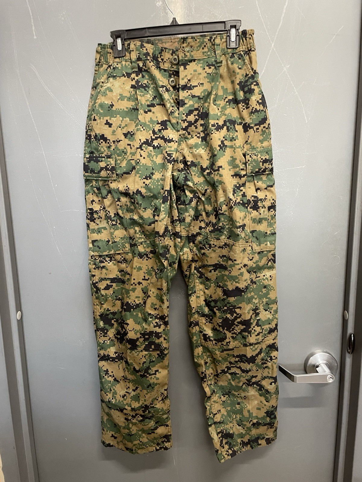 Men’s Woodland Marpat USMC Combat Uniform Trousers Pants Small Short