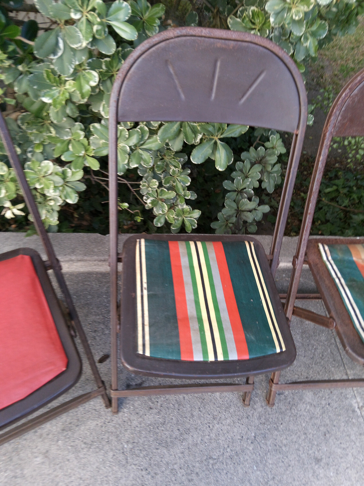 Vintage Rusty Metal Folding Chairs Set of 4