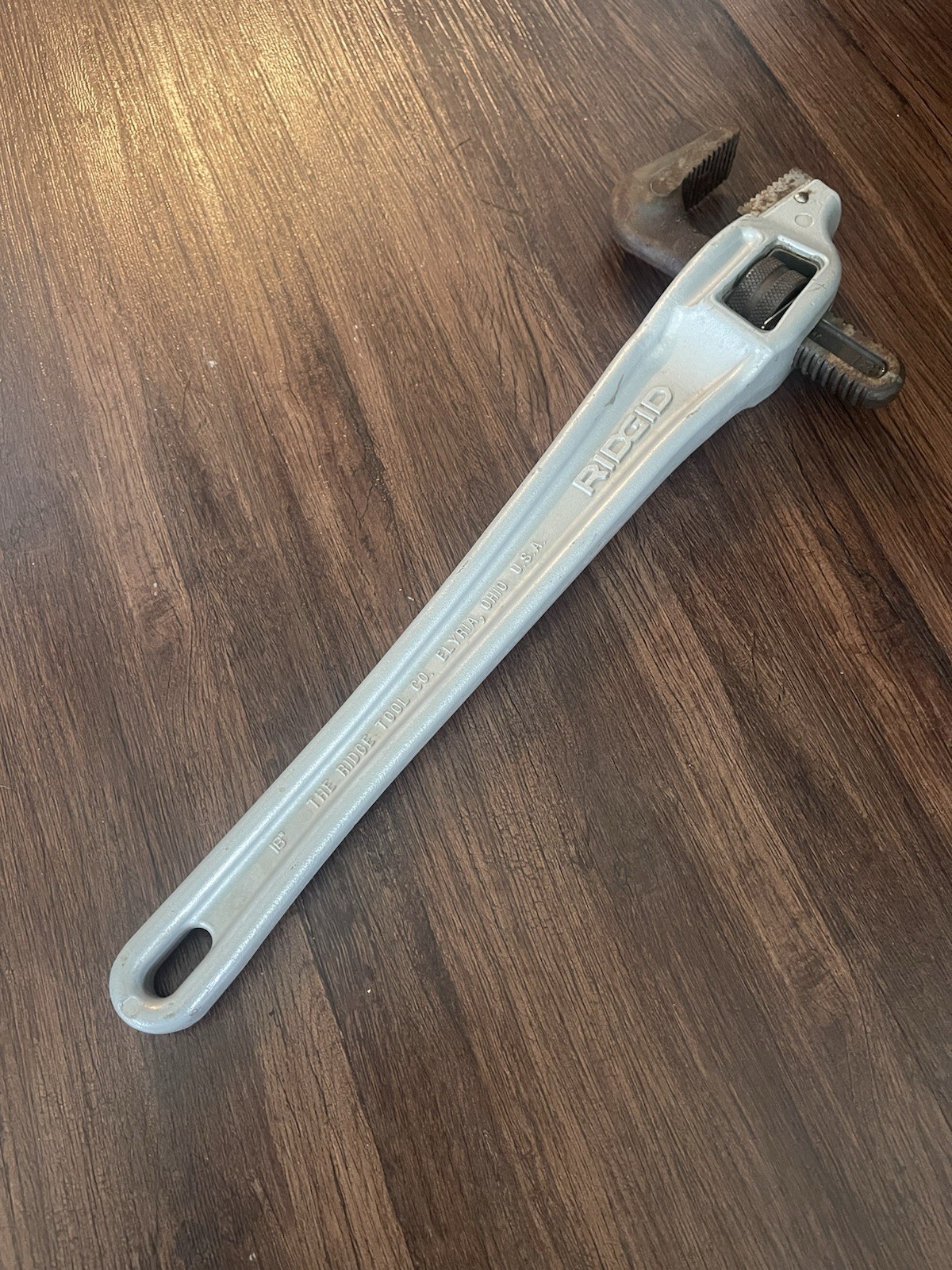 Ridgid 31125 18-Inch Aluminum Offset Pipe Plumbing Adjustable Wrench
