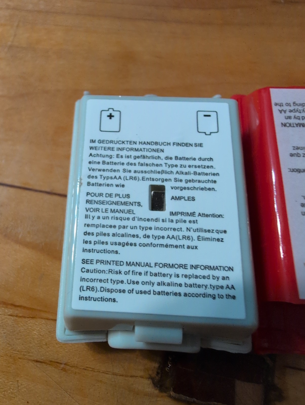 2 Xbox 360 Wireless Controller AA Battery Pack Back Case Holder - Four Colors