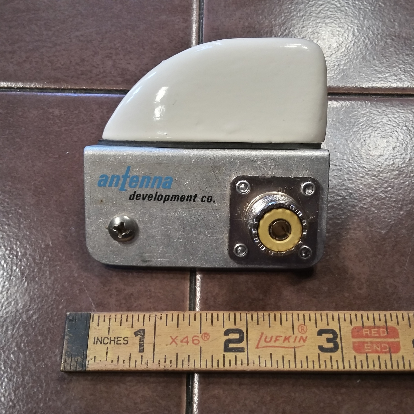 Antenna Development Long-wire feedthru with backing plate