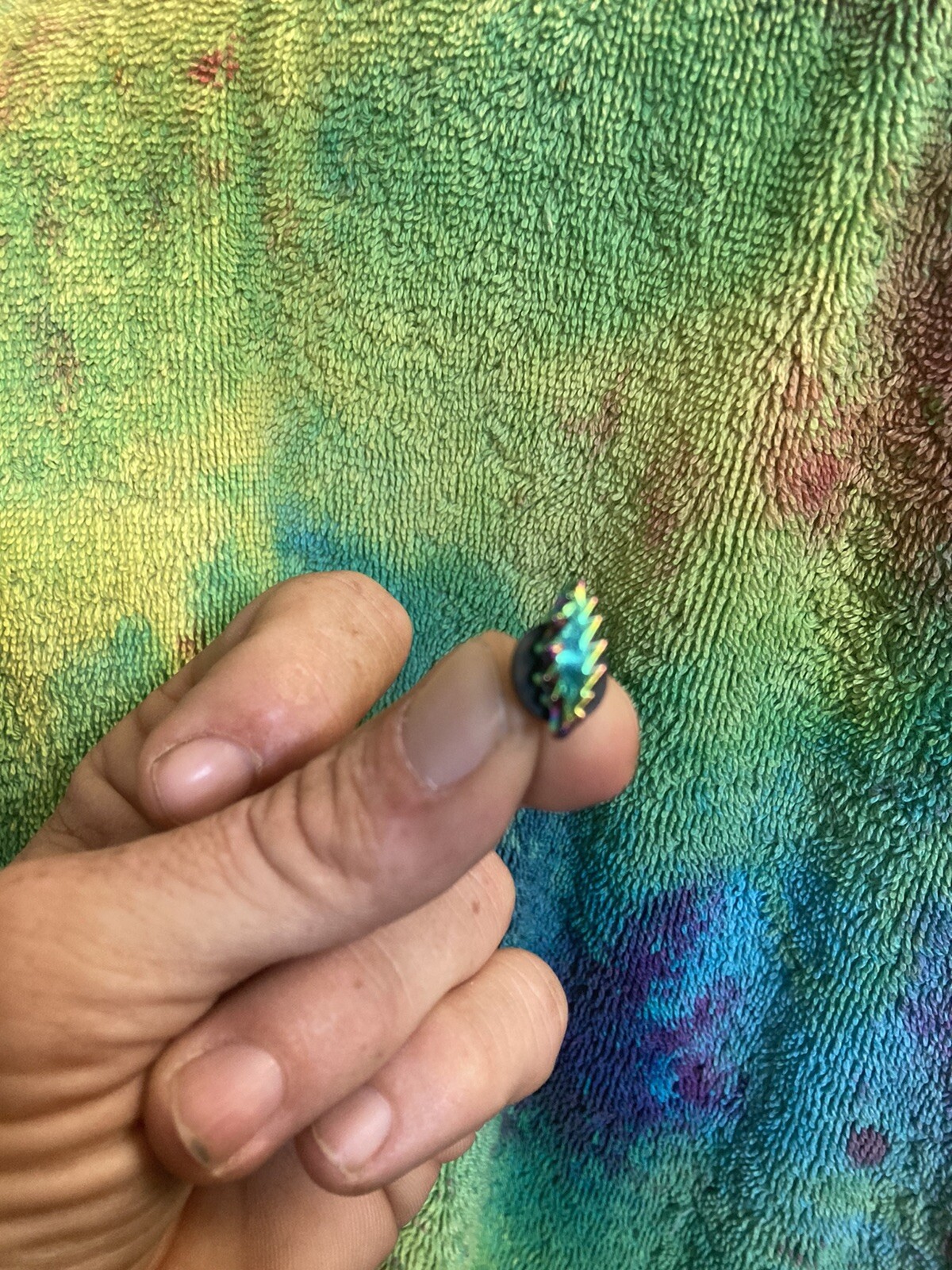 Wholesale Rainbow anodized mini 13 point Grateful Dead bolt pins 20 Altogether